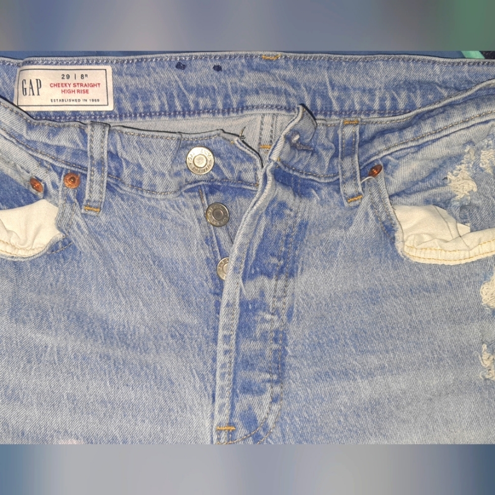 GAP Cheeky Straight raw hem Light Blue Jeans